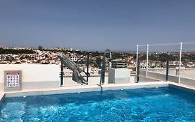 Modern Apartment In Torrevjea 200M From The Loccos Beach